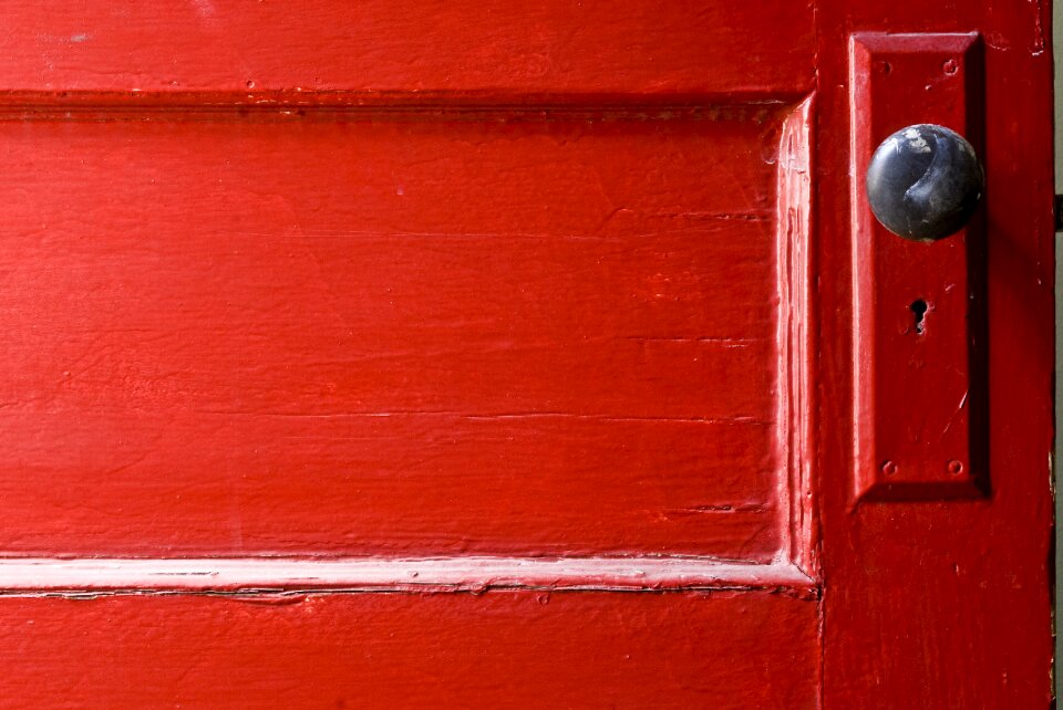 Door opportunity red