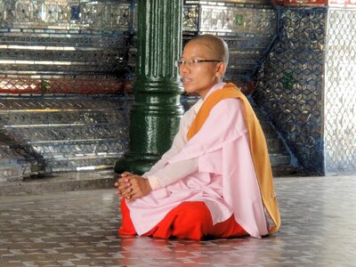 Myanmar pink nun photo
