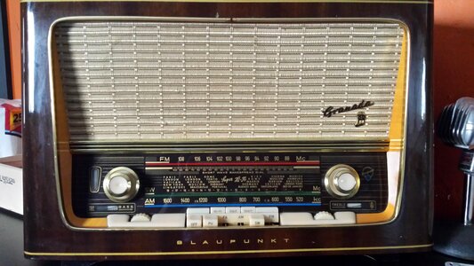 Audio retro music