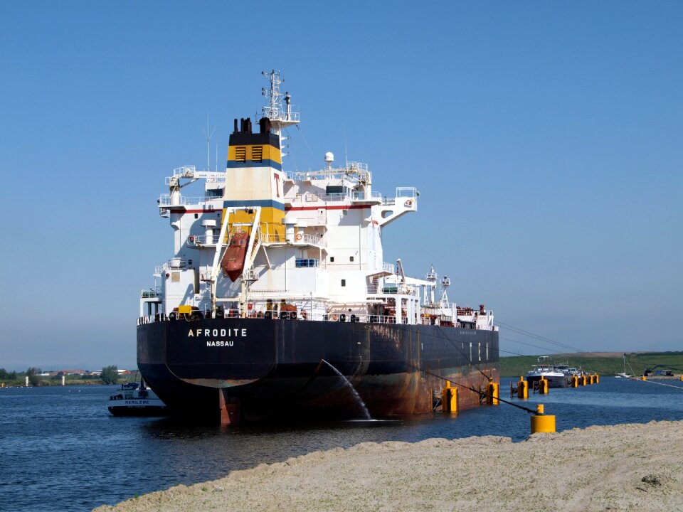 Freight cargo logistics