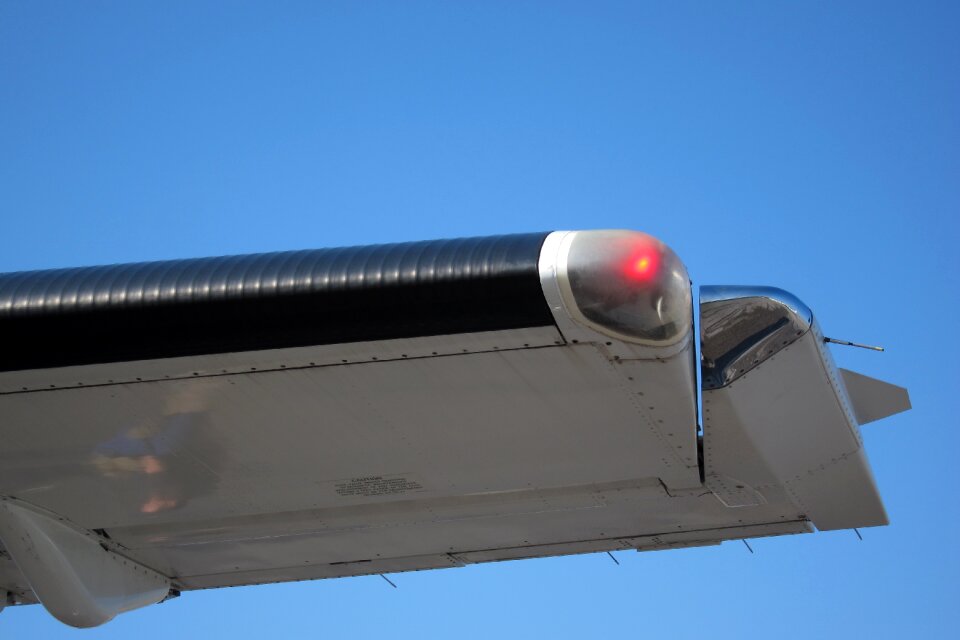 Aileron aerodynamic balance