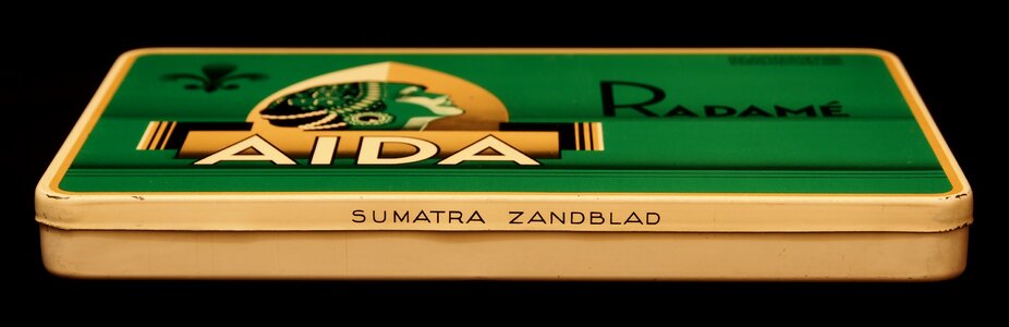 Package tobacco cigarette