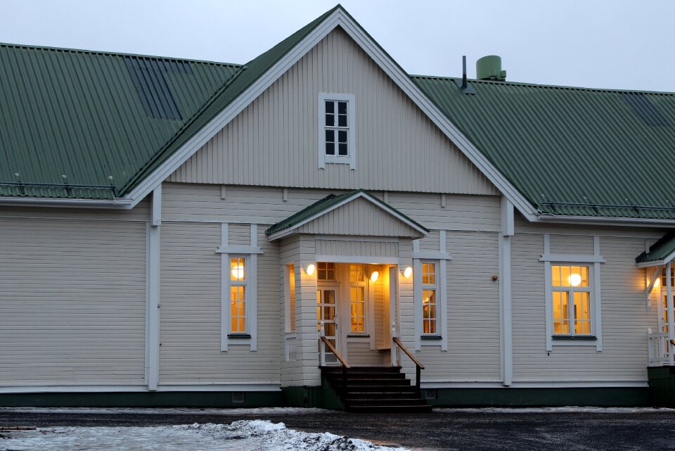 Building school education