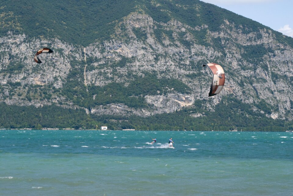 Kitesurf water sports lake