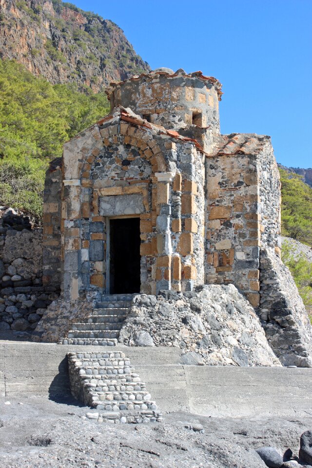 Pavlos church old