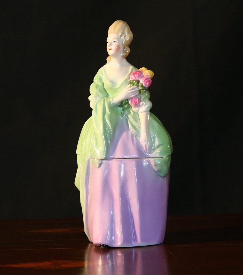 Cosmetic jar container bavaria