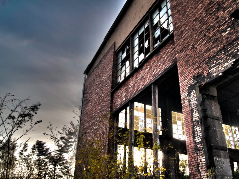 The ruins of the the abandonment of hdr