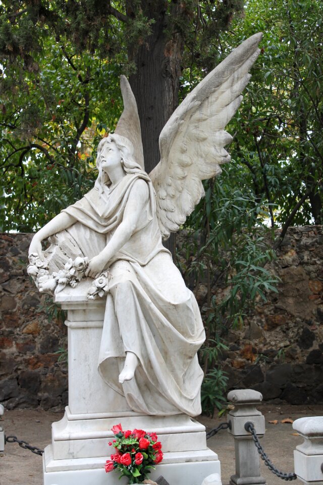 Religious sculpture dead