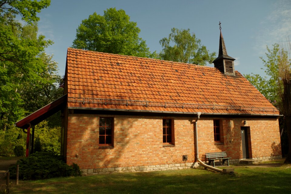 Chapel cemetery church