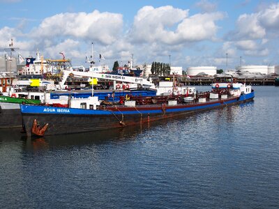 Port rotterdam harbor