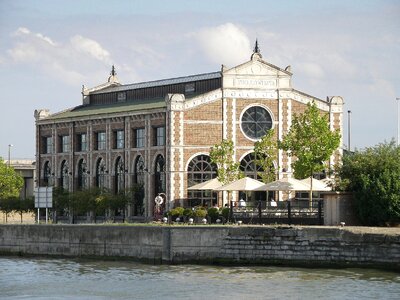 Waterfront architecture cafe