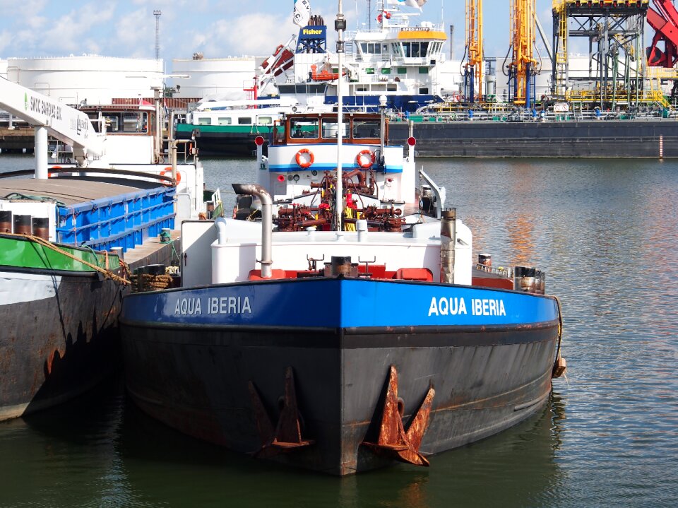 Port rotterdam harbor