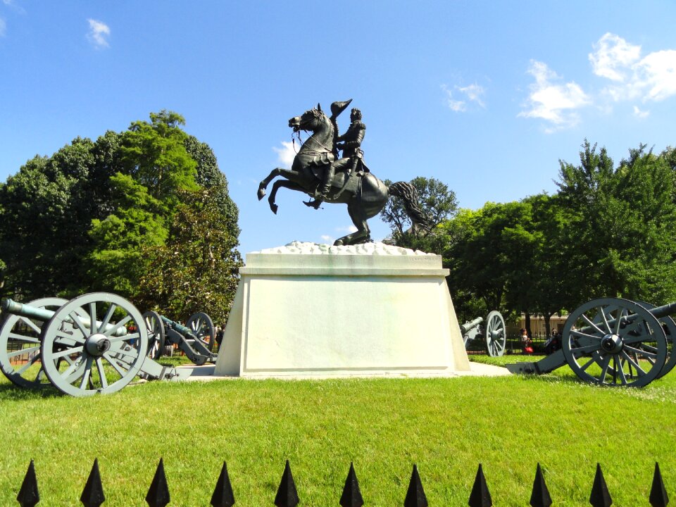 Washington usa statue