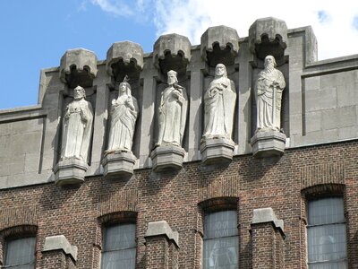 Church detail statues