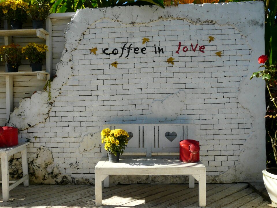 Bench wall watering can