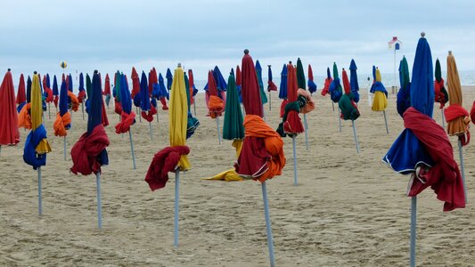 Cabourg parasol colors