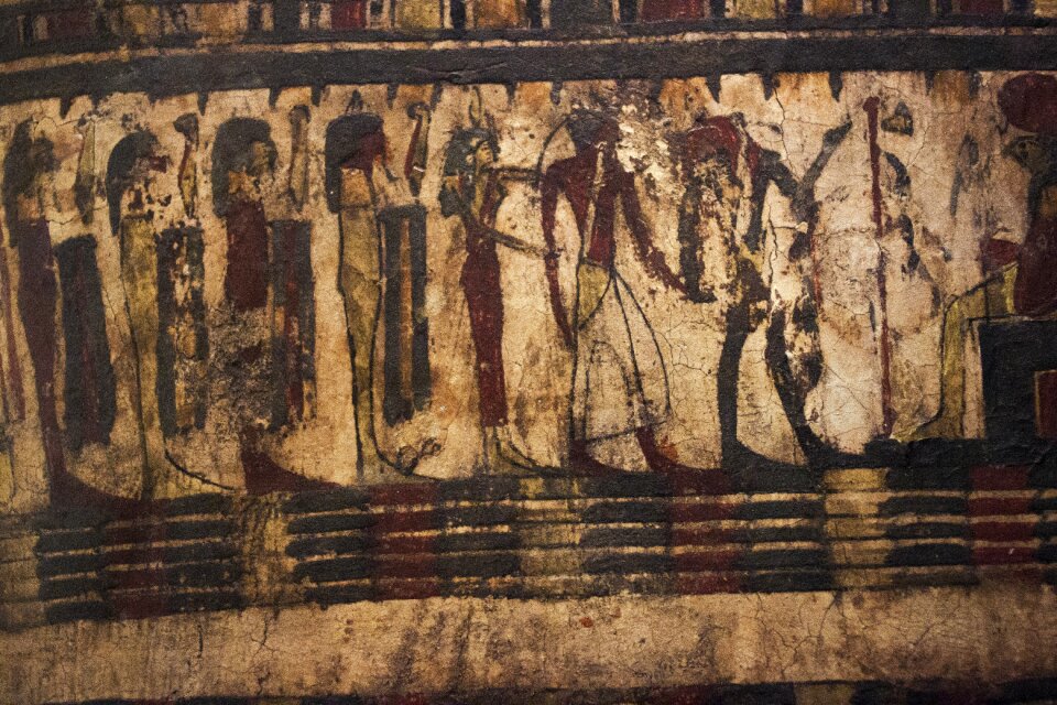 Painting relief tomb