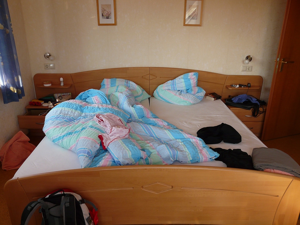 Sleep bedroom wake up