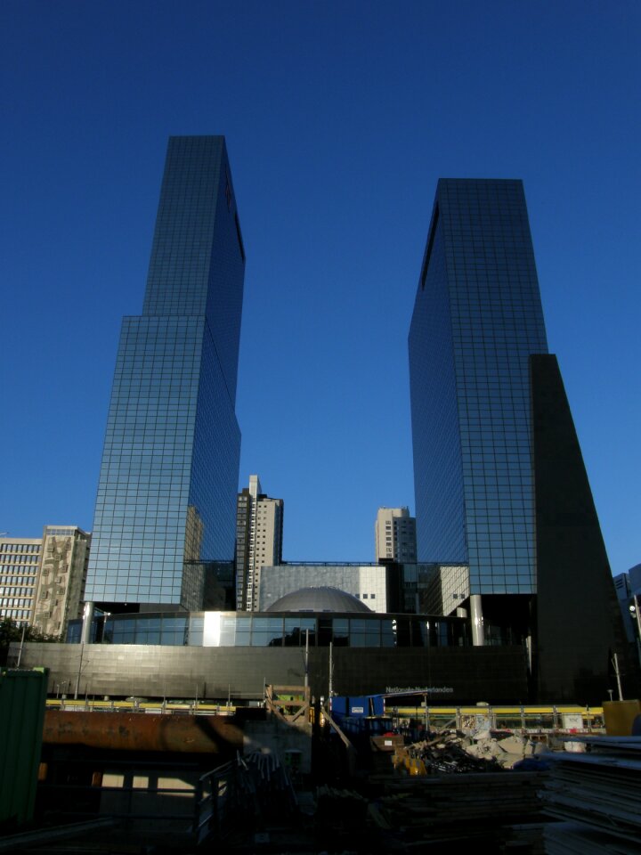 Rotterdam building office and hotel building