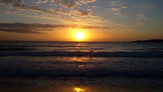 Sunrise beira mar landscape photo