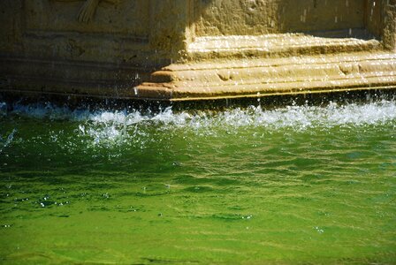 Liquid splash green photo