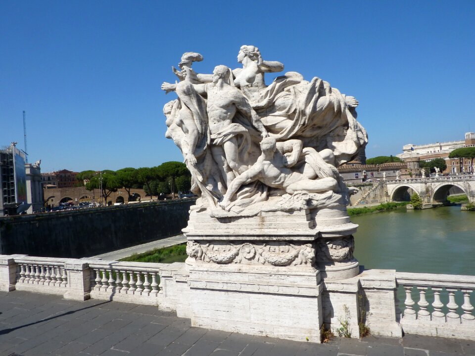 River tiber landmark monument
