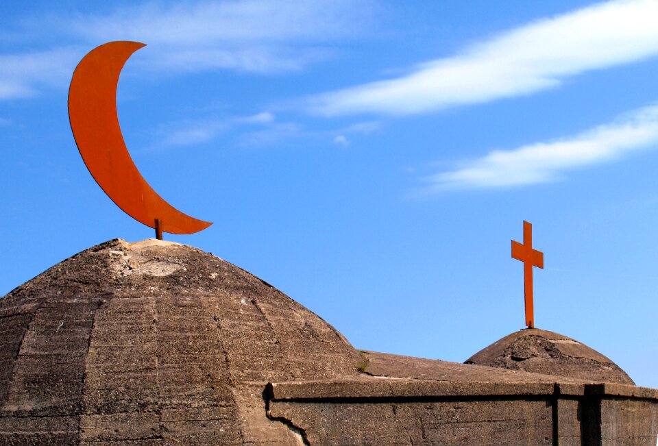 Cross crescent culture