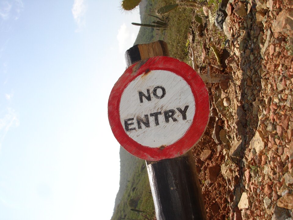 No access board forbidden