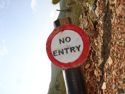 No access board forbidden