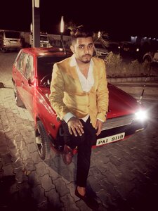 Style looking old car