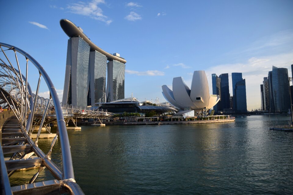 Helix bridge marina bay