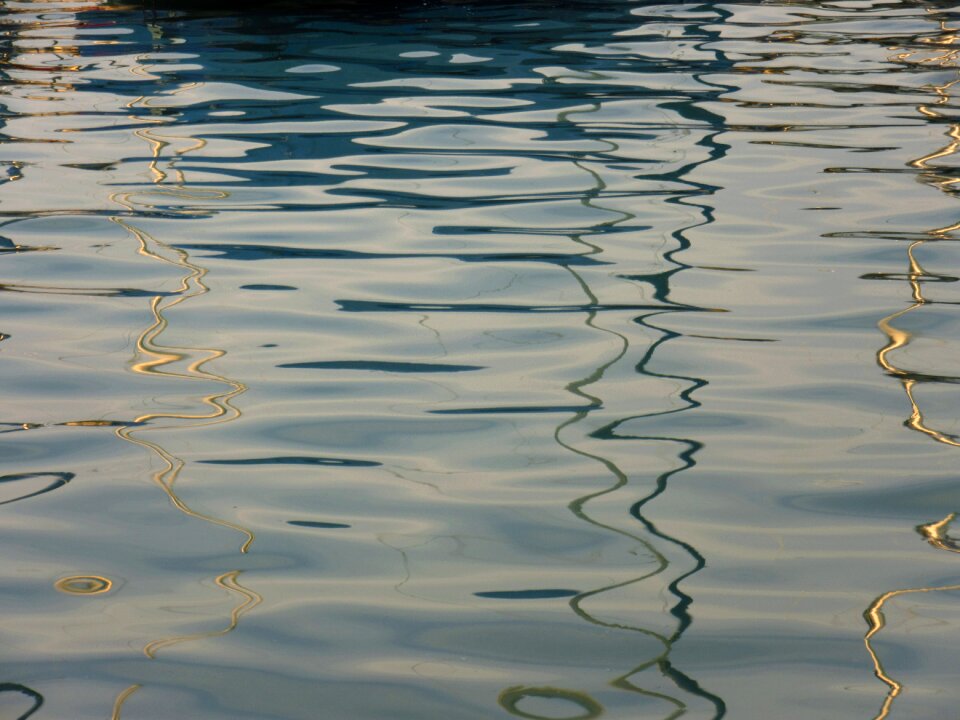 Reflection lichtspiel surface
