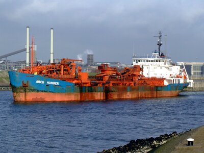 Vessel technology marine