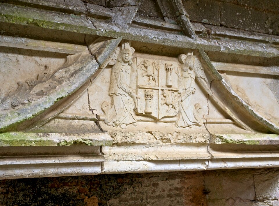 Relief fire palce decor