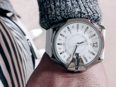 Lifestyle modern clock