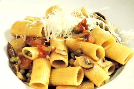 Mushrooms tomatoes food