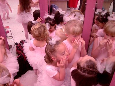 Pink ballet girls photo