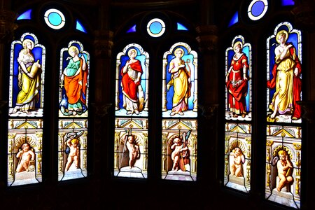 Oratory chapel saints