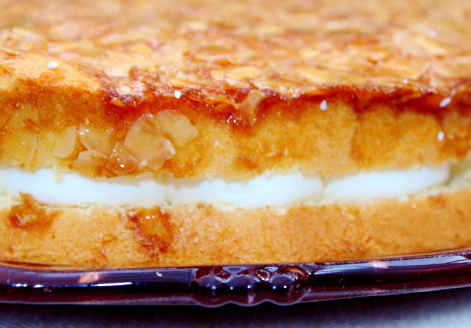Delicious cream bake