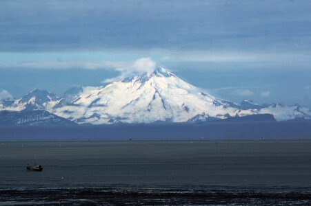 Volcano alaska landscape