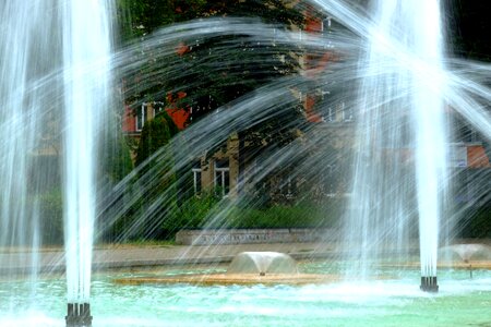 Water fountain bubble drip