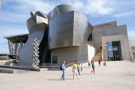 Museum vizcaya guggenheim