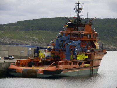 Boat rescue rescue port
