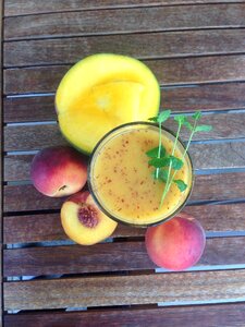 Peach fruit nutrition photo