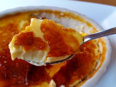 Trinity cream custard dessert