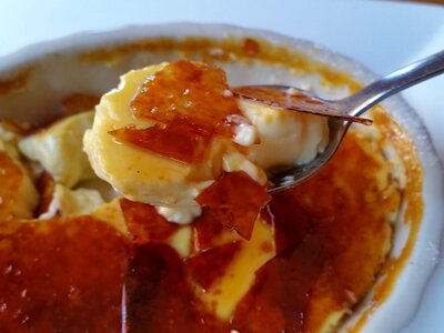 Trinity cream custard dessert