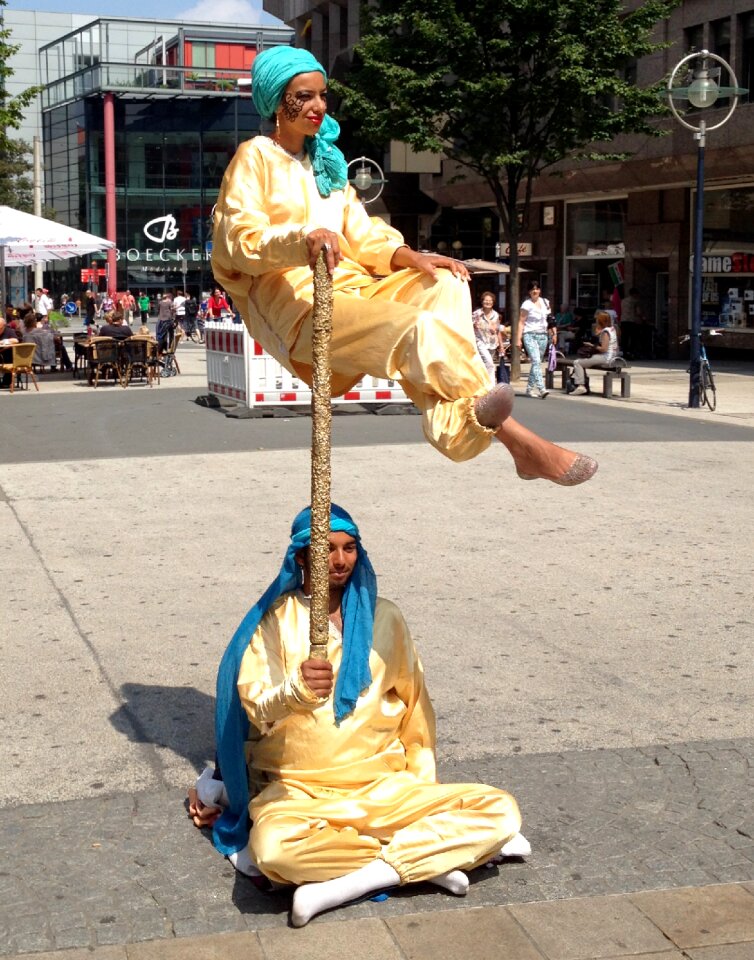 Pedestrian zone beggars grace