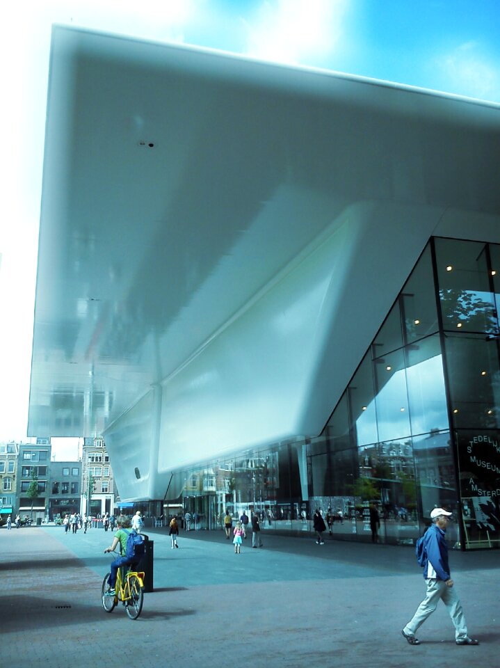 Netherlands museum article 1 2