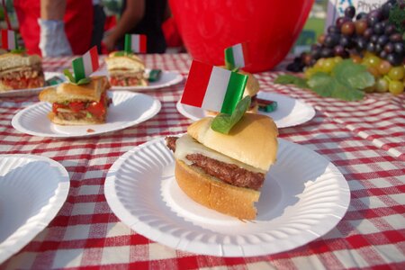 Italian red white