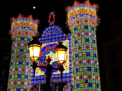 Light region of valencia calles iluminadas